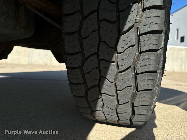 image for item EG6792 2010 Chevrolet Silverado 1500 pickup truck