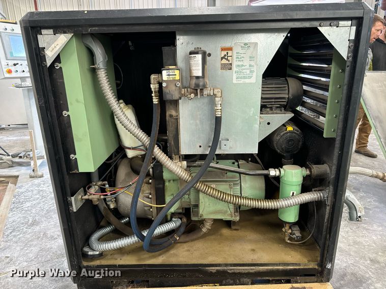 image for item EG6799 2016 Sullair 1809E AC air compressor
