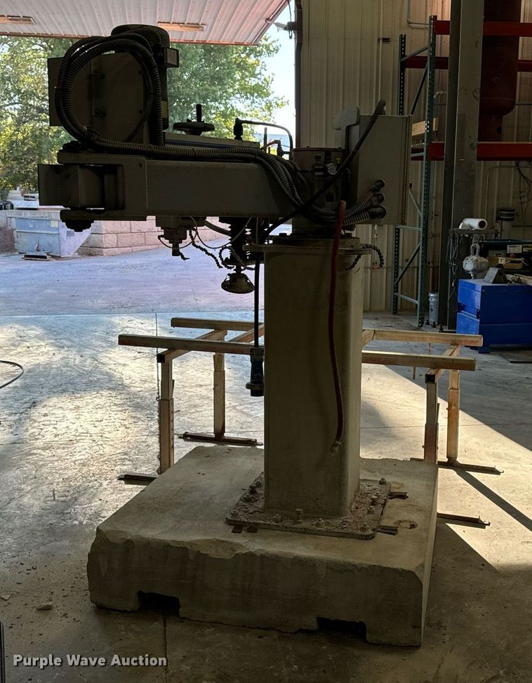 image for item EG6800 Park industries Wizard II granite radial arm polisher