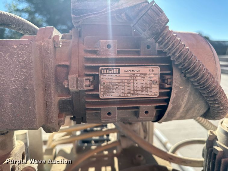 image for item EG6803 0 Park industries Cougar granite bridge saw