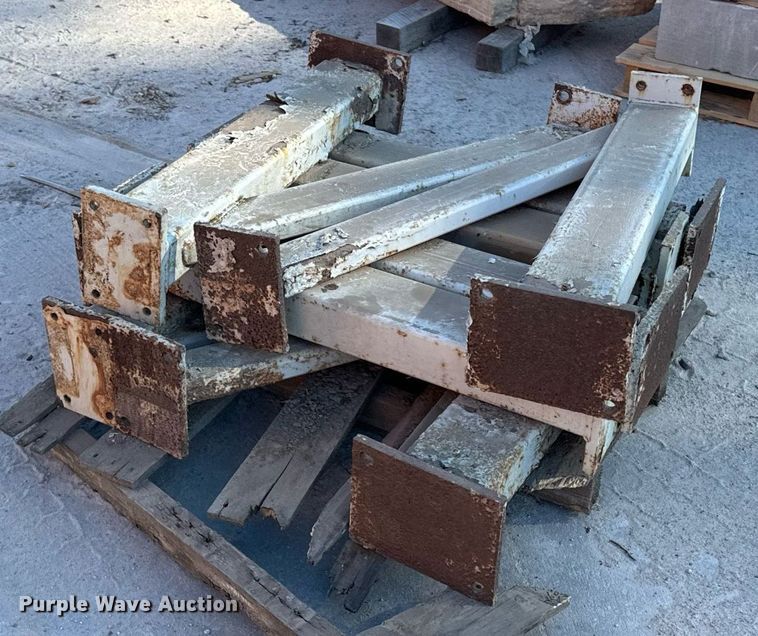 image for item EG6803 0 Park industries Cougar granite bridge saw