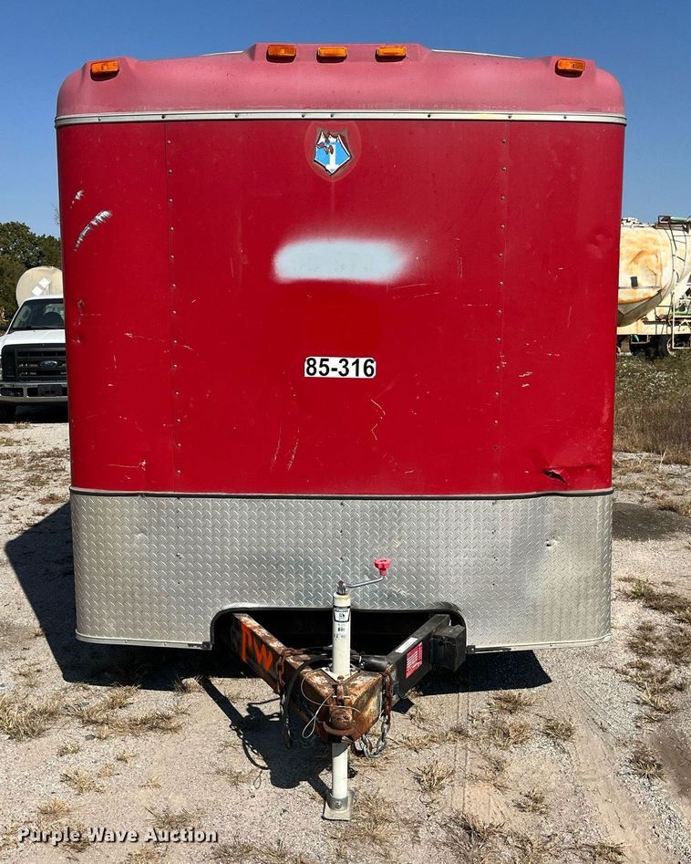 image for item EH2848 2009 Interstate Manufacturing  enclosed cargo trailer