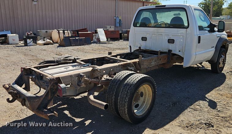 image for item EI8444 2005 Ford F450 Super Duty XL truck cab and chassis