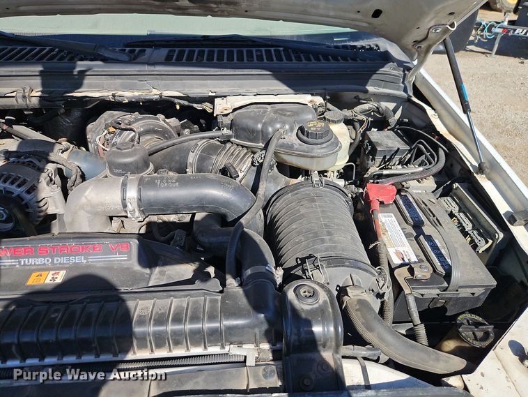 image for item EI8444 2005 Ford F450 Super Duty XL truck cab and chassis