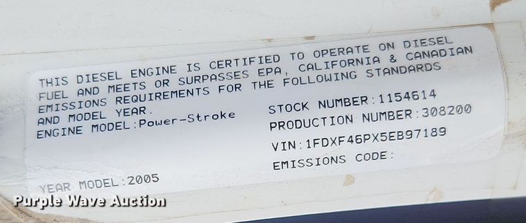 image for item EI8444 2005 Ford F450 Super Duty XL truck cab and chassis