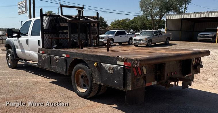 image for item EJ3106 2013 Ford F550 Crew Cab flatbed truck