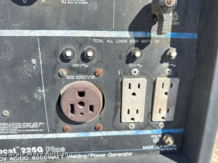 image for item EJ3113 1995 Miller Bobcat 225G Plus welder/generator