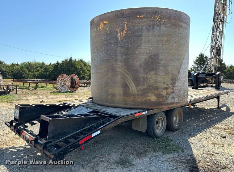 image for item EJ4856 2017 Shop built equipment trailer