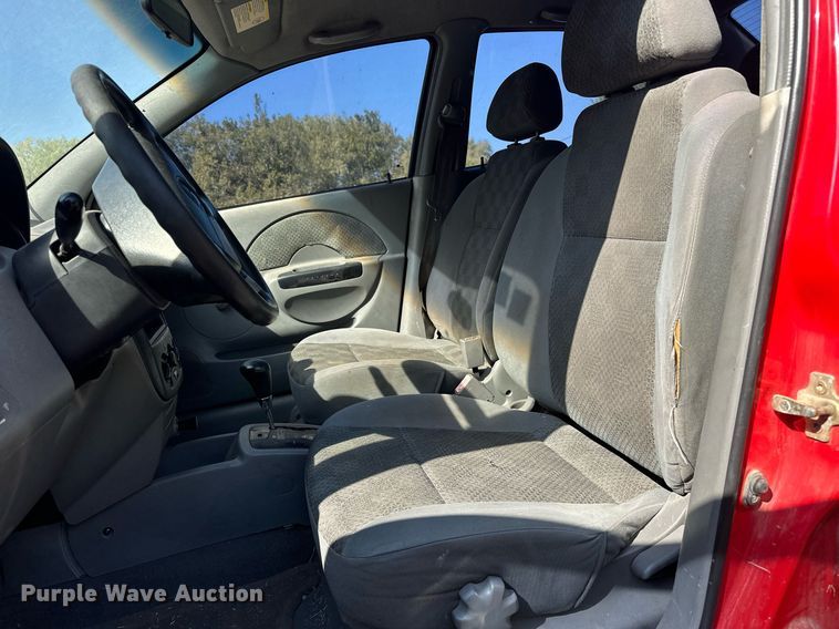 image for item EJ4882 2004 Chevrolet  Aveo 