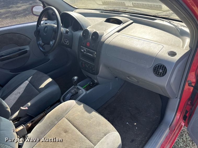 image for item EJ4882 2004 Chevrolet  Aveo 