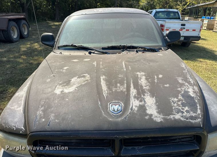 image for item EJ4883 2002 Dodge  Dakota Sport Club Cab pickup truck