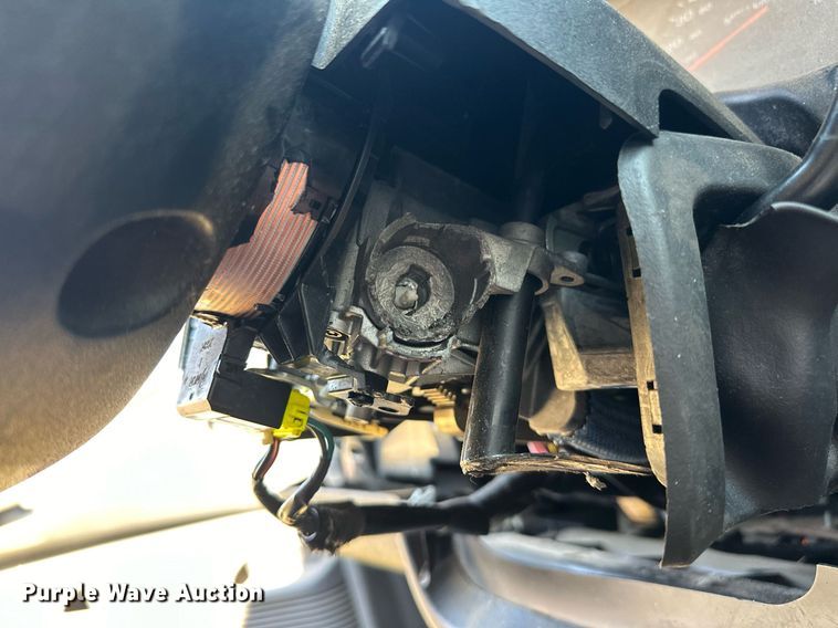 image for item EJ4883 2002 Dodge  Dakota Sport Club Cab pickup truck