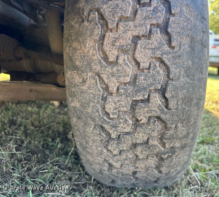 image for item EJ4883 2002 Dodge  Dakota Sport Club Cab pickup truck