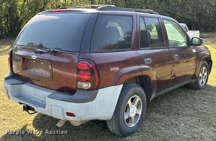 image for item EJ4885 2006 Chevrolet  Trailblazer  SUV