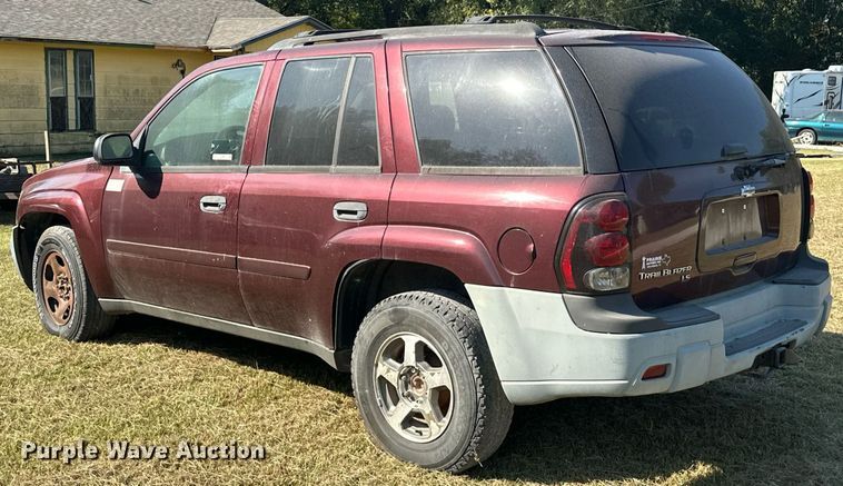 image for item EJ4885 2006 Chevrolet  Trailblazer  SUV