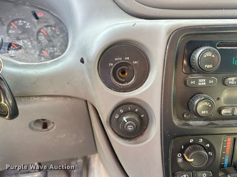 image for item EJ4885 2006 Chevrolet  Trailblazer  SUV