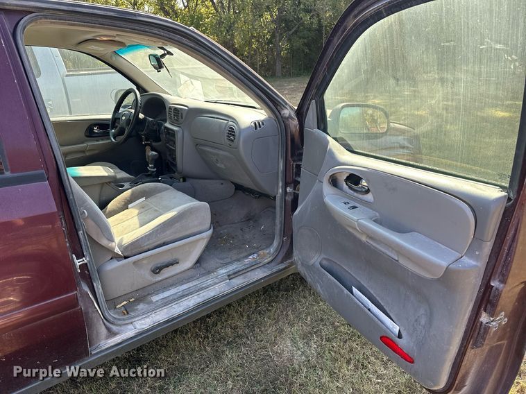 image for item EJ4885 2006 Chevrolet  Trailblazer  SUV