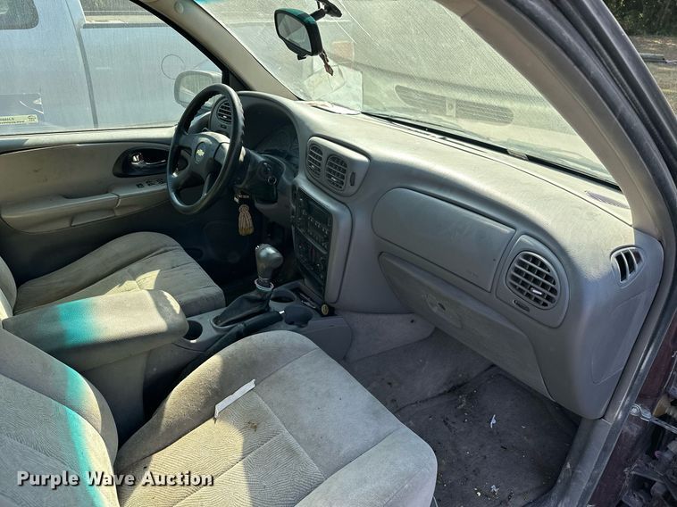 image for item EJ4885 2006 Chevrolet  Trailblazer  SUV