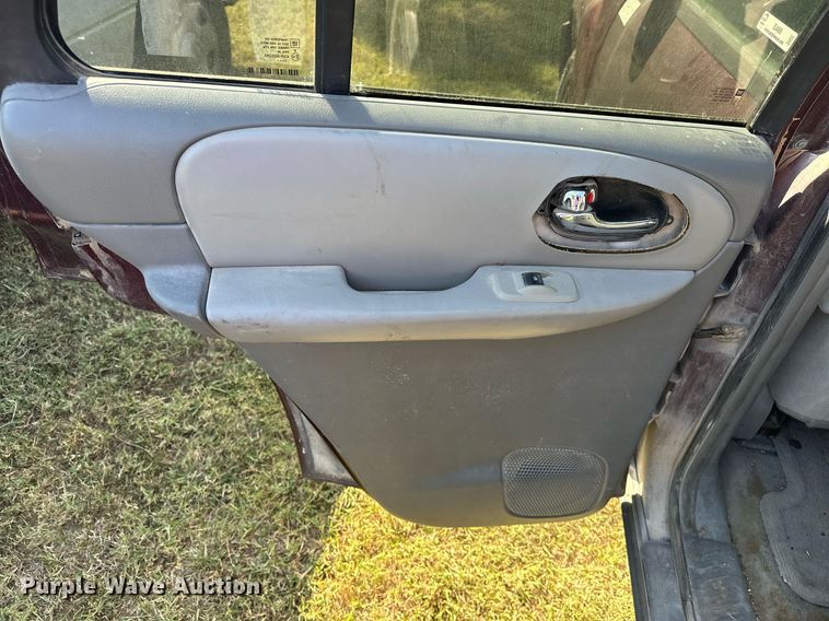 image for item EJ4885 2006 Chevrolet  Trailblazer  SUV