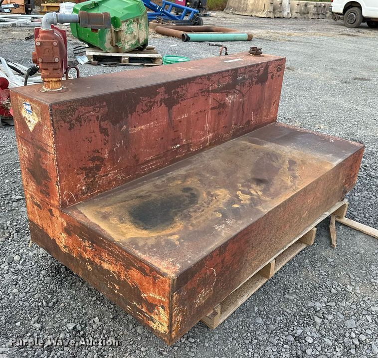 image for item EJ4912 Auxiliary fuel tank