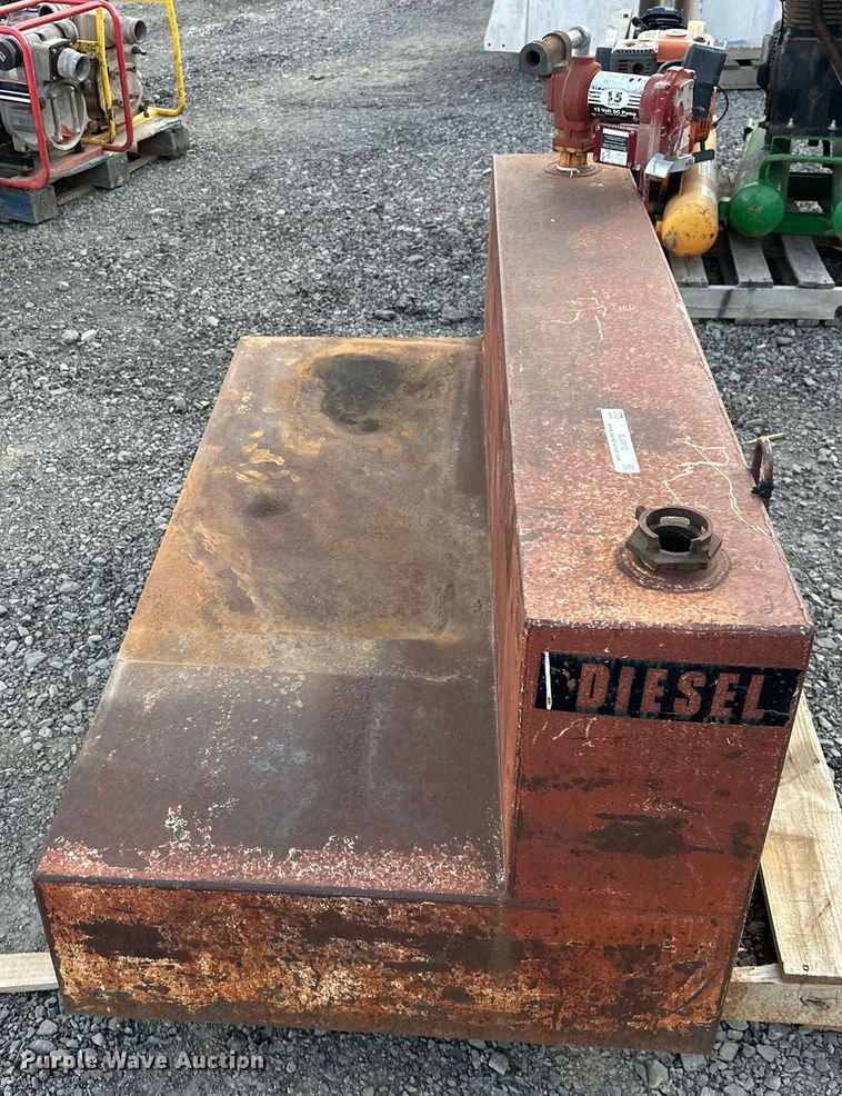 image for item EJ4912 Auxiliary fuel tank