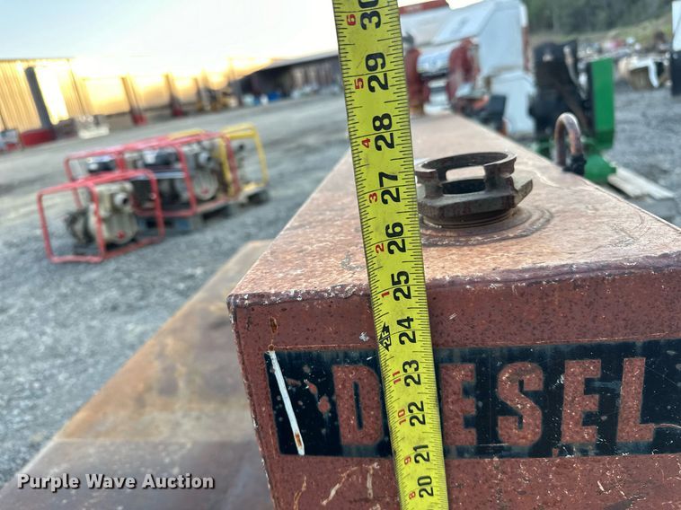 image for item EJ4912 Auxiliary fuel tank