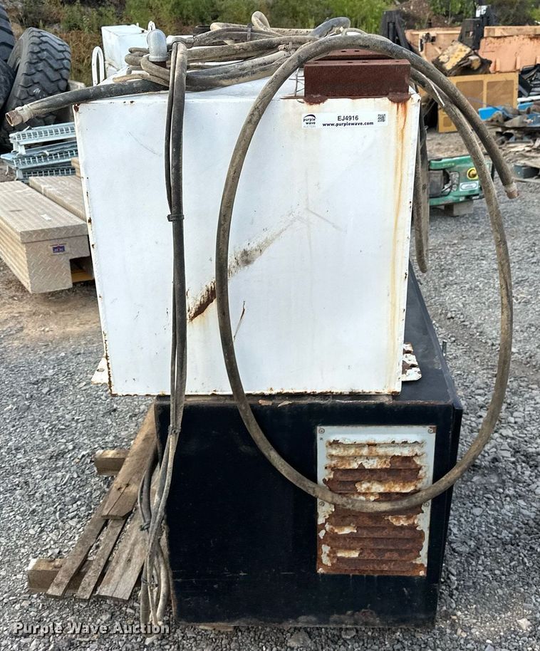 image for item EJ4916 Hubbell 4296 magnet controller 