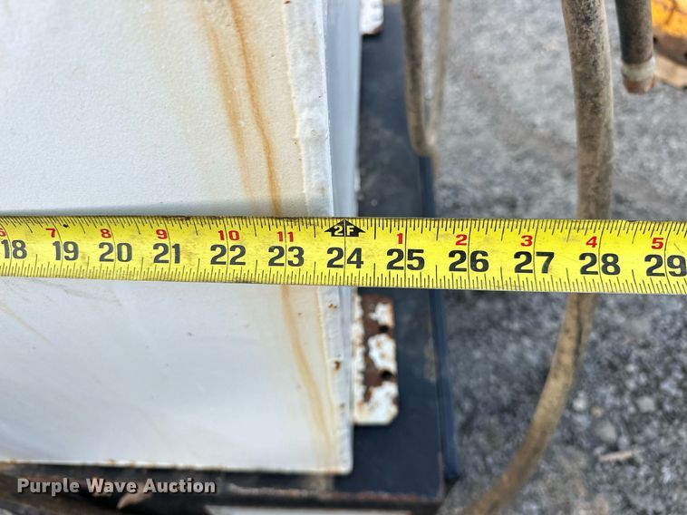 image for item EJ4916 Hubbell 4296 magnet controller 