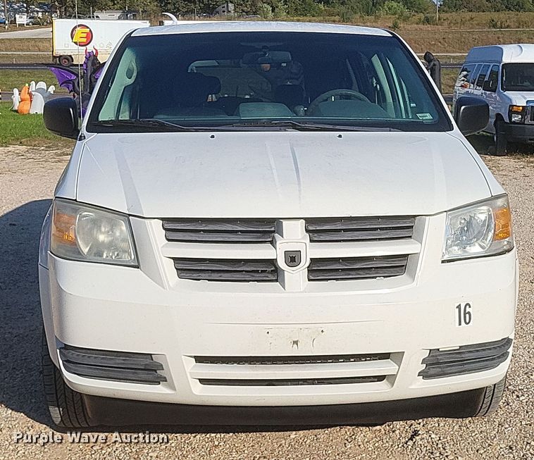 image for item EJ8048 2009 Dodge Grand Caravan SE handicap accessible van