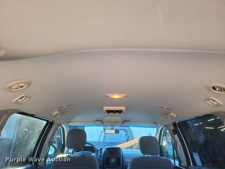 image for item EJ8048 2009 Dodge Grand Caravan SE handicap accessible van