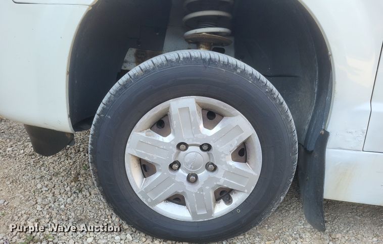 image for item EJ8048 2009 Dodge Grand Caravan SE handicap accessible van