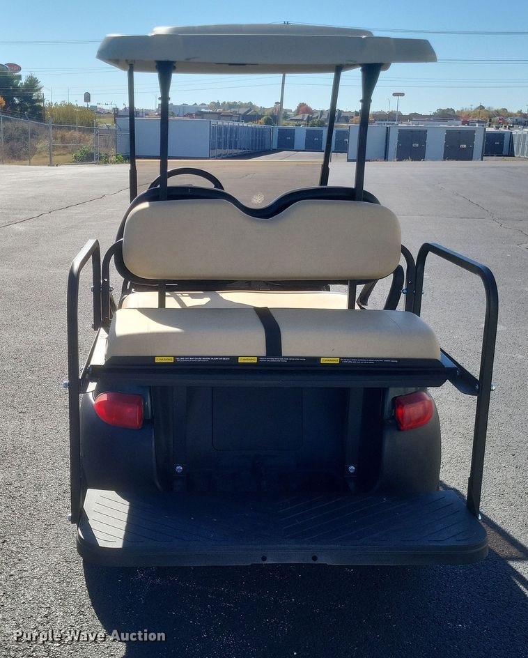 image for item EJ8056 2007 Club Car Precedent  golf cart