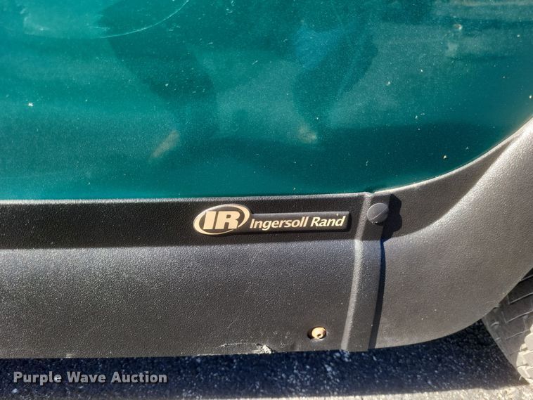 image for item EJ8056 2007 Club Car Precedent  golf cart