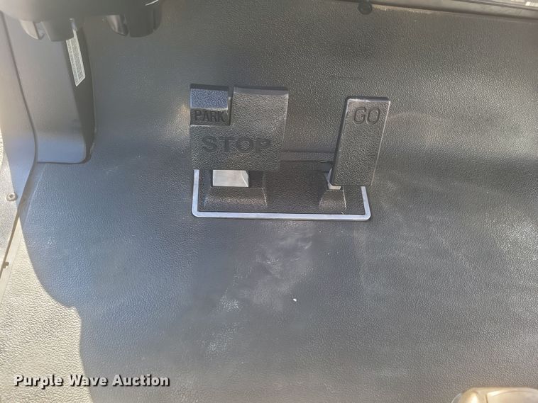 image for item EJ8056 2007 Club Car Precedent  golf cart