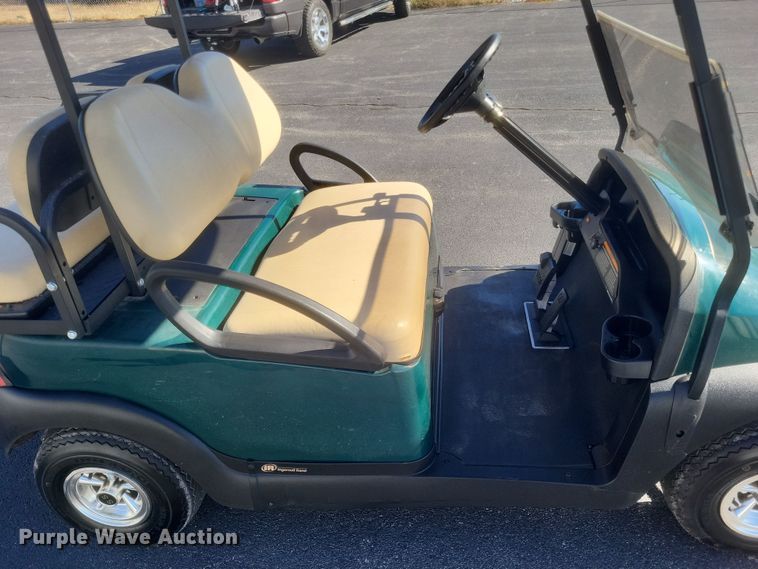 image for item EJ8056 2007 Club Car Precedent  golf cart