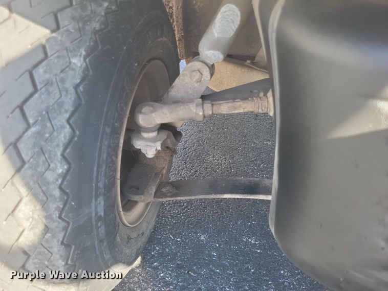 image for item EJ8057 2016 Club Car Precedent  golf cart