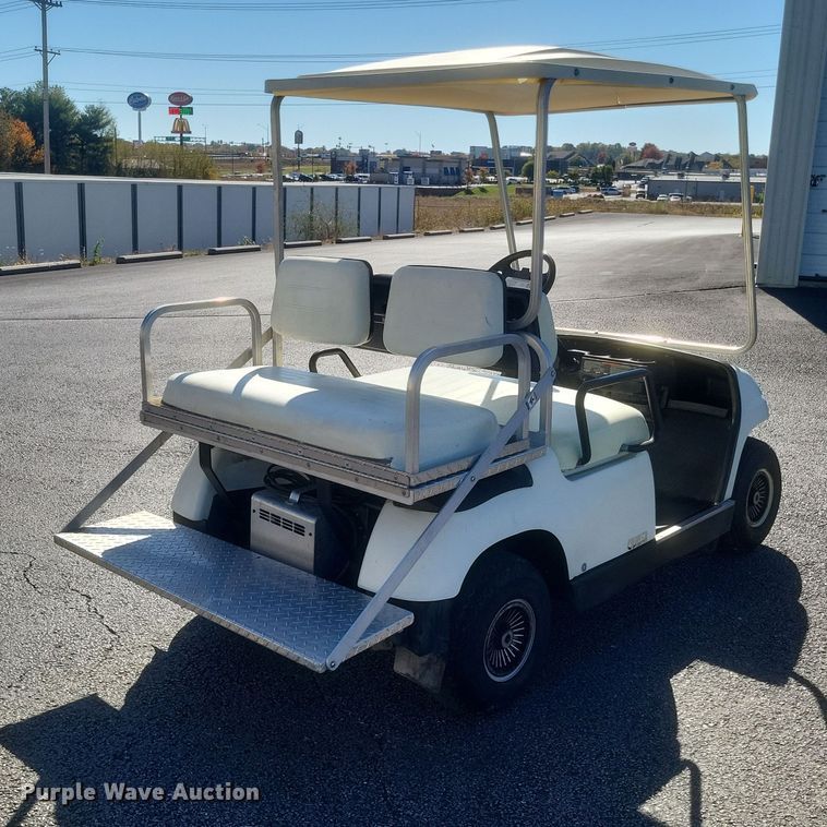 image for item EJ8058 1998 Yamaha  G19 golf cart