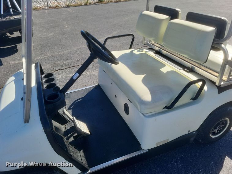 image for item EJ8058 1998 Yamaha  G19 golf cart