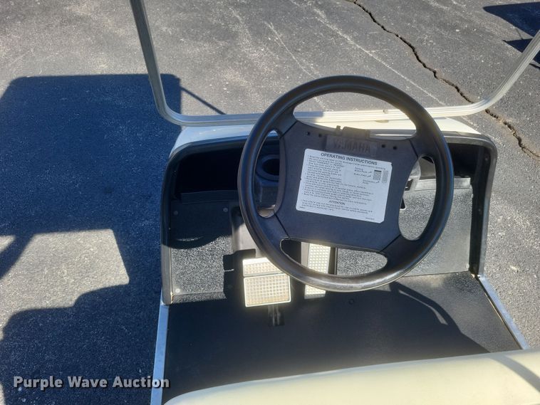 image for item EJ8058 1998 Yamaha  G19 golf cart