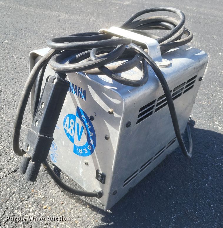 image for item EJ8058 1998 Yamaha  G19 golf cart