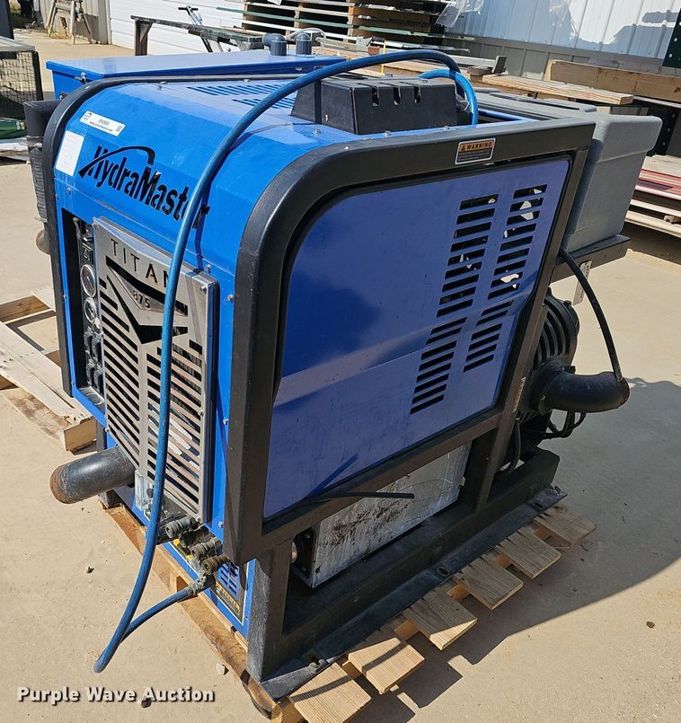 image for item EK0895 Hydramaster Titan 875 carpet cleaner 