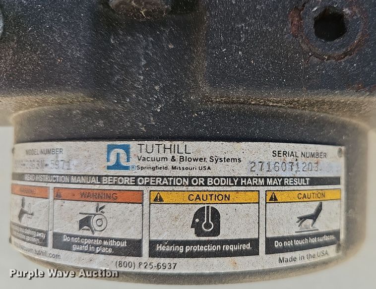 image for item EK0895 Hydramaster Titan 875 carpet cleaner 