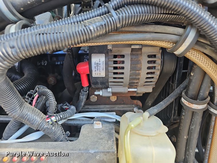 image for item EK0895 Hydramaster Titan 875 carpet cleaner 