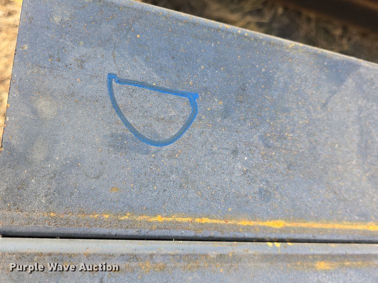 image for item EK2276 (2) bundles of rectangular tubing