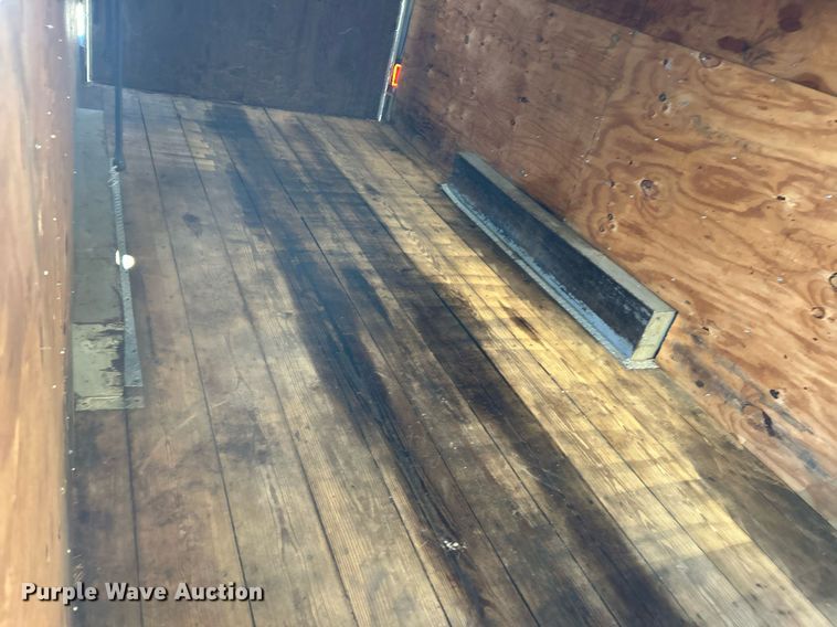 image for item EK3475 2002 Wells Cargo enclosed cargo trailer