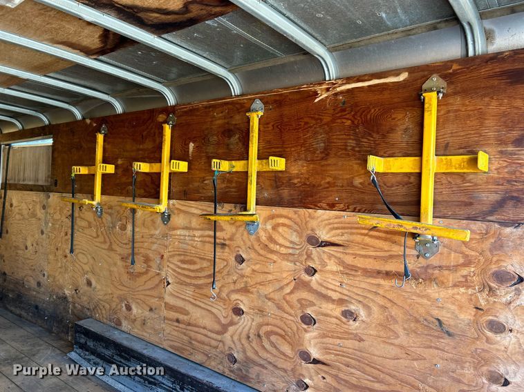 image for item EK3475 2002 Wells Cargo enclosed cargo trailer