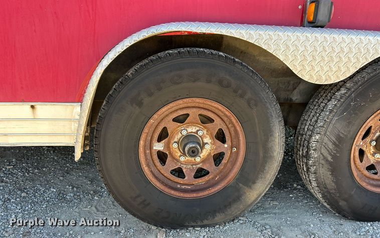 image for item EK3475 2002 Wells Cargo enclosed cargo trailer