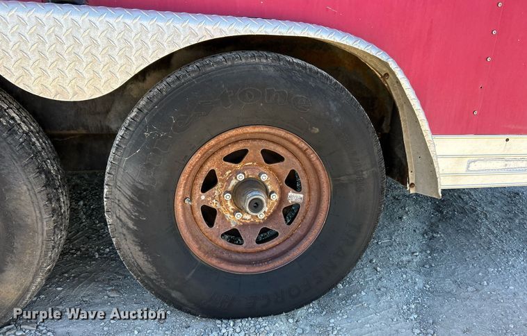 image for item EK3475 2002 Wells Cargo enclosed cargo trailer