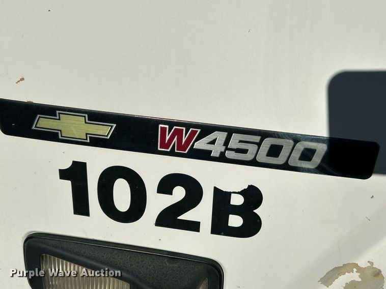 image for item EK3488 2008 Chevrolet  W4500 box truck
