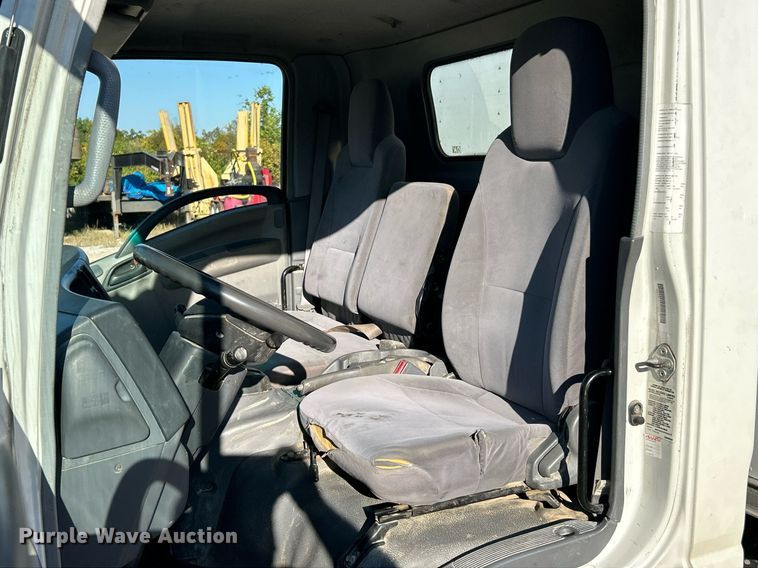 image for item EK3488 2008 Chevrolet  W4500 box truck